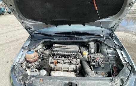 Volkswagen Polo VI (EU Market), 2011 год, 550 000 рублей, 2 фотография