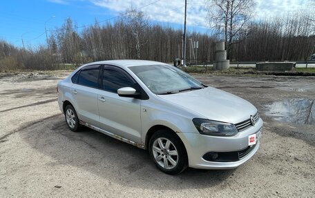 Volkswagen Polo VI (EU Market), 2011 год, 550 000 рублей, 3 фотография