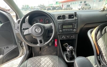 Volkswagen Polo VI (EU Market), 2011 год, 550 000 рублей, 5 фотография