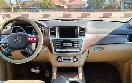 Mercedes-Benz M-Класс, 2014 год, 3 100 000 рублей, 10 фотография