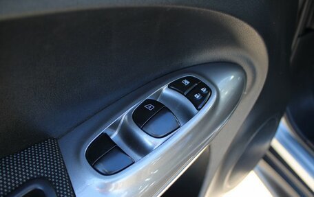 Nissan Juke II, 2012 год, 939 000 рублей, 17 фотография