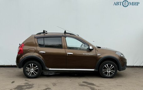 Renault Sandero I, 2013 год, 650 000 рублей, 4 фотография