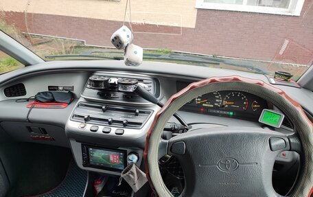 Toyota Estima III рестайлинг -2, 1998 год, 850 000 рублей, 7 фотография