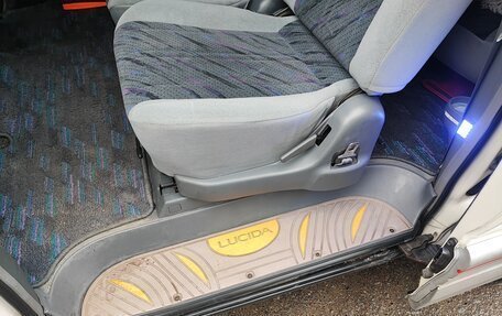 Toyota Estima III рестайлинг -2, 1998 год, 850 000 рублей, 11 фотография