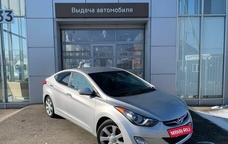 Hyundai Elantra V, 2011 год, 880 000 рублей, 3 фотография