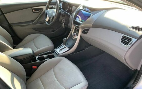 Hyundai Elantra V, 2011 год, 880 000 рублей, 13 фотография