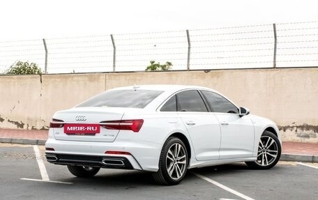 Audi A6, 2023 год, 4 950 000 рублей, 6 фотография