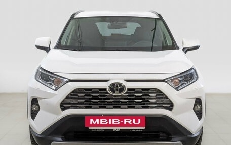 Toyota RAV4, 2021 год, 4 250 000 рублей, 2 фотография
