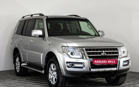 Mitsubishi Pajero IV, 2018 год, 3 799 000 рублей, 4 фотография