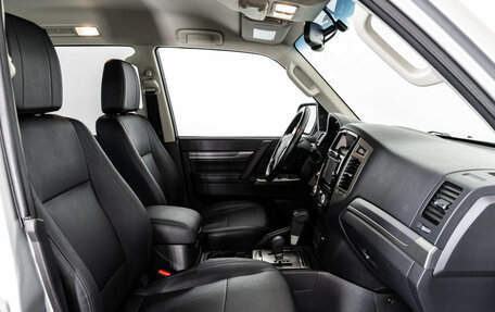 Mitsubishi Pajero IV, 2018 год, 3 799 000 рублей, 23 фотография