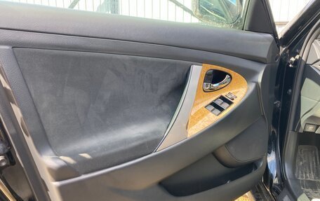 Toyota Camry, 2006 год, 1 380 000 рублей, 29 фотография