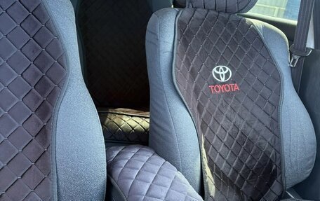 Toyota Corolla, 2004 год, 670 000 рублей, 8 фотография