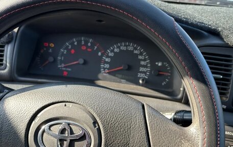 Toyota Corolla, 2004 год, 670 000 рублей, 10 фотография