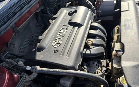 Toyota Corolla, 2004 год, 670 000 рублей, 16 фотография