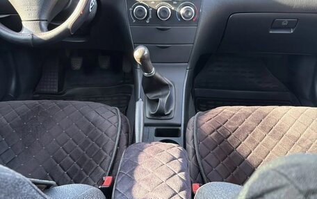 Toyota Corolla, 2004 год, 670 000 рублей, 29 фотография