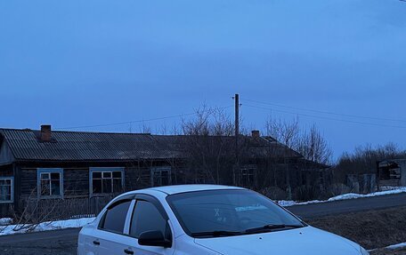 Chevrolet Aveo III, 2011 год, 300 000 рублей, 2 фотография