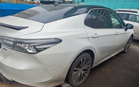 Toyota Camry, 2020 год, 3 100 000 рублей, 2 фотография