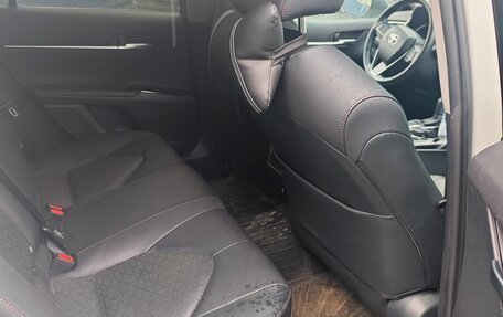 Toyota Camry, 2020 год, 3 100 000 рублей, 4 фотография