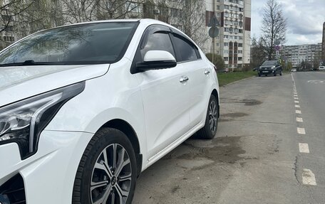 KIA Rio IV, 2021 год, 1 700 000 рублей, 2 фотография