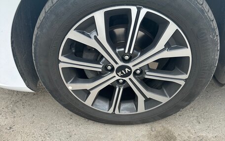 KIA Rio IV, 2021 год, 1 700 000 рублей, 3 фотография