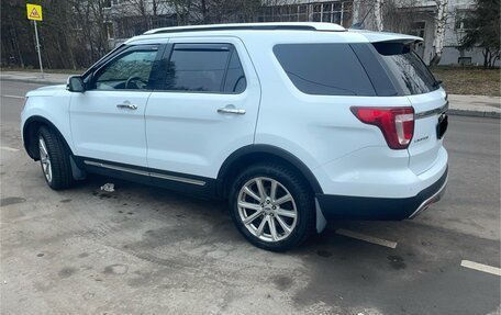 Ford Explorer VI, 2017 год, 2 690 000 рублей, 3 фотография