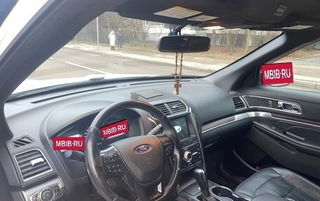 Ford Explorer VI, 2017 год, 2 690 000 рублей, 13 фотография