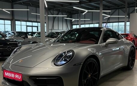 Porsche 911, 2021 год, 15 990 000 рублей, 1 фотография