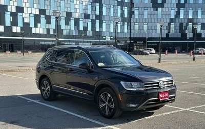 Volkswagen Tiguan II, 2018 год, 2 200 000 рублей, 1 фотография