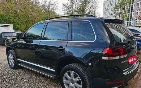 Volkswagen Touareg III, 2008 год, 1 750 000 рублей, 1 фотография