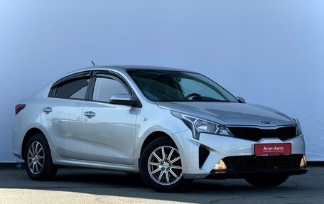 KIA Rio IV, 2021 год, 1 599 000 рублей, 6 фотография