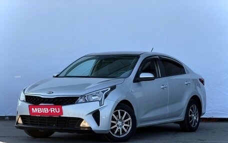 KIA Rio IV, 2021 год, 1 599 000 рублей, 2 фотография