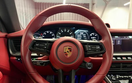 Porsche 911, 2021 год, 15 990 000 рублей, 12 фотография