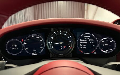 Porsche 911, 2021 год, 15 990 000 рублей, 13 фотография