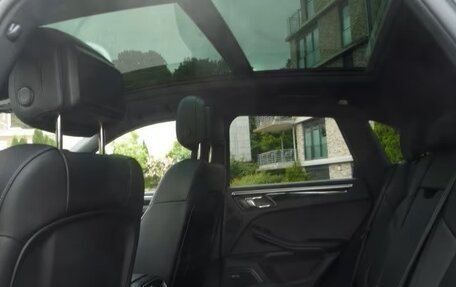 Porsche Macan I рестайлинг, 2024 год, 8 769 000 рублей, 6 фотография