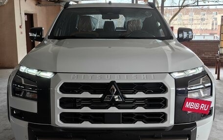 Mitsubishi L200, 2025 год, 6 990 000 рублей, 2 фотография