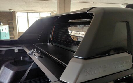 Mitsubishi L200, 2025 год, 6 990 000 рублей, 10 фотография
