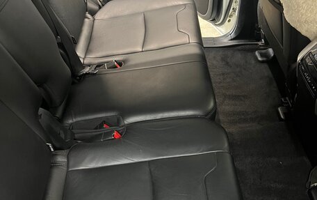 Toyota Land Cruiser Prado 150 рестайлинг 2, 2018 год, 4 600 000 рублей, 23 фотография