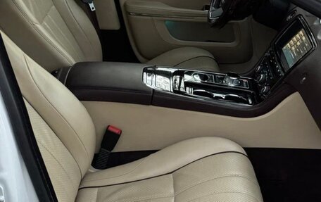 Jaguar XJ IV (X351), 2011 год, 3 200 000 рублей, 8 фотография