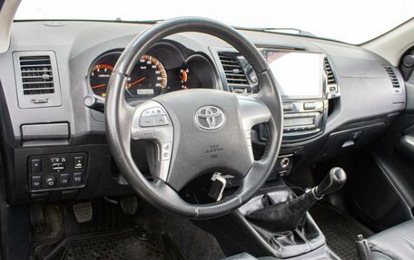Toyota Hilux VII, 2014 год, 1 599 000 рублей, 6 фотография