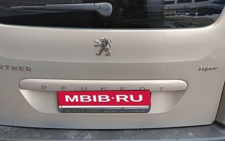 Peugeot Partner II рестайлинг 2, 2009 год, 350 000 рублей, 7 фотография