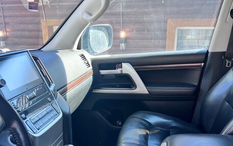 Toyota Land Cruiser 200, 2015 год, 4 700 000 рублей, 12 фотография