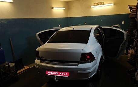 Opel Astra H, 2013 год, 940 000 рублей, 18 фотография