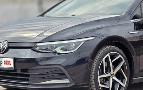 Volkswagen Golf VIII, 2020 год, 2 450 000 рублей, 11 фотография