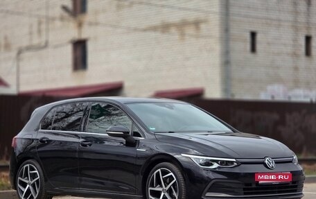 Volkswagen Golf VIII, 2020 год, 2 450 000 рублей, 7 фотография