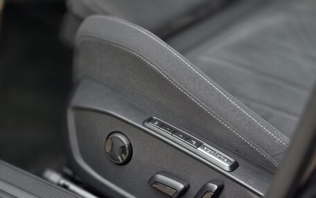 Volkswagen Golf VIII, 2020 год, 2 450 000 рублей, 28 фотография