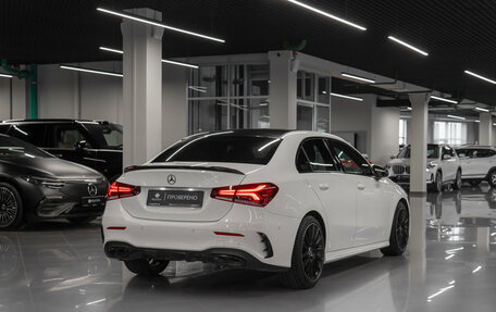 Mercedes-Benz A-Класс, 2019 год, 2 660 000 рублей, 5 фотография