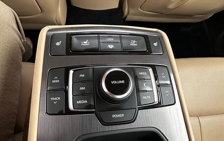 Genesis G80 I, 2017 год, 2 100 000 рублей, 17 фотография