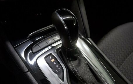 Opel Insignia II рестайлинг, 2019 год, 1 749 000 рублей, 11 фотография