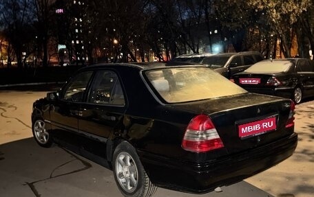 Mercedes-Benz C-Класс, 1995 год, 395 000 рублей, 1 фотография