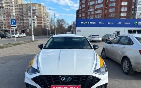 Hyundai Sonata VIII, 2022 год, 2 300 000 рублей, 1 фотография